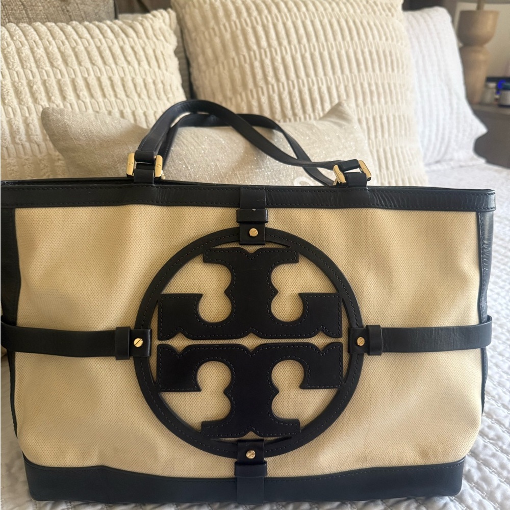 Tory Burch Navy Blue and Cream Women's Tote Bag (Big Logo)